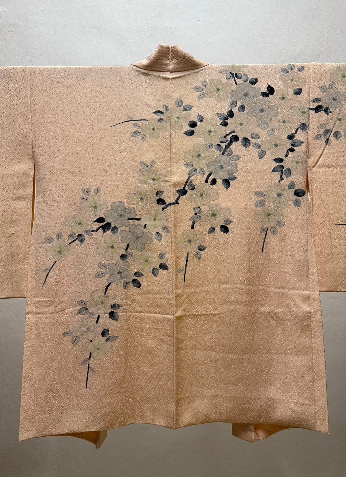 Rosa chiaro con fiori